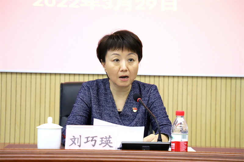 /QJ_938512713037.jpg 劉巧瑛作動員講話(拍攝:柒紅).jpg